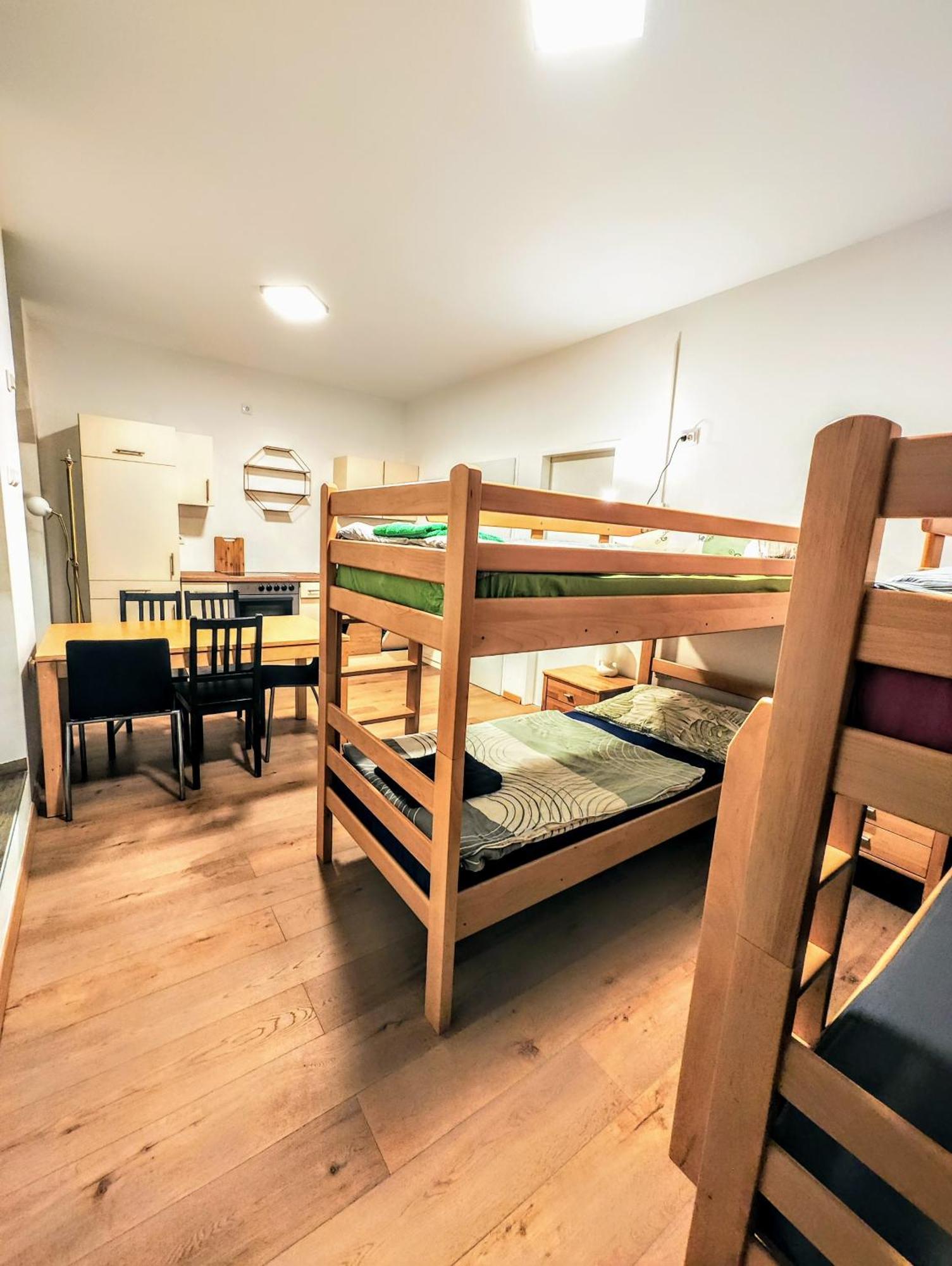 Cosy Family Condo // Double Deck Wenen Buitenkant foto
